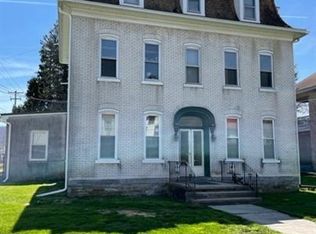2 W Main St APT B, Newmanstown, PA 17073