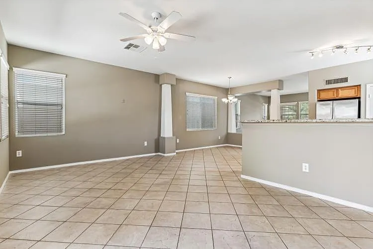 3011 W Cavalry Dr — Photo 15