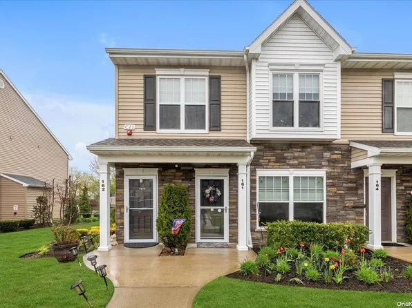 161 Ashley Court #161, Central Islip, NY 11722