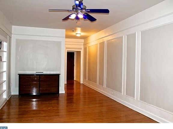 4th image of 400 W Hortter St APT 204