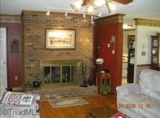 4805 Bell West Dr, Kernersville, NC 27284