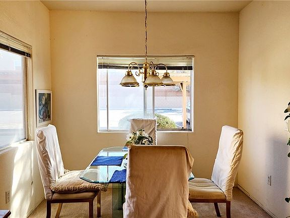4th image of 1050 E Cactus Ave Unit 1073
