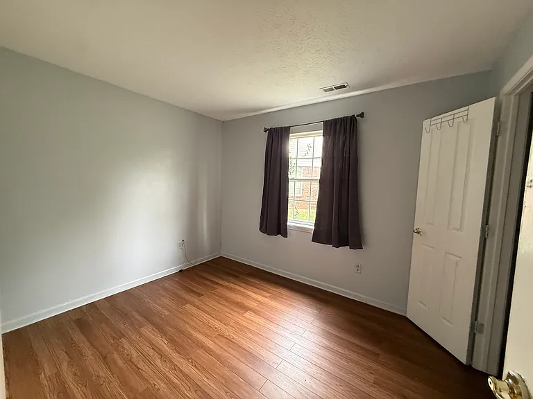 1199 Acadia Ct — Photo 8