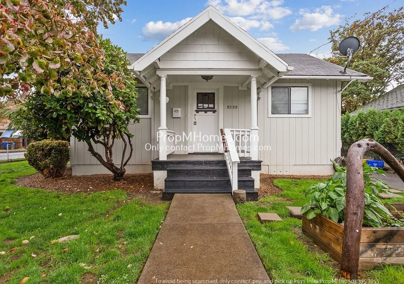 Cozy Two Bedroom Home with Expansive Basement in Lents! — Photo 1