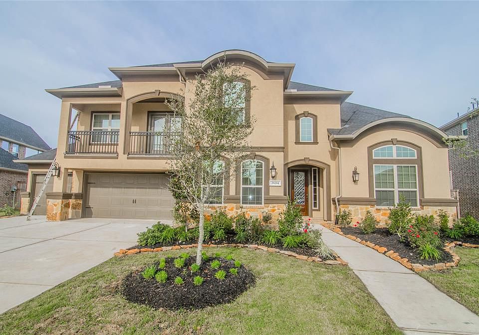 1st image of 28214 Island Manor Ln