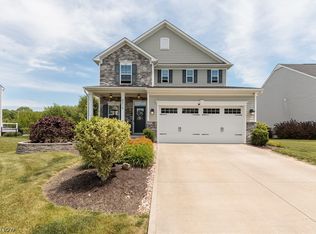 6215 Hooper Dr, Medina, OH 44256