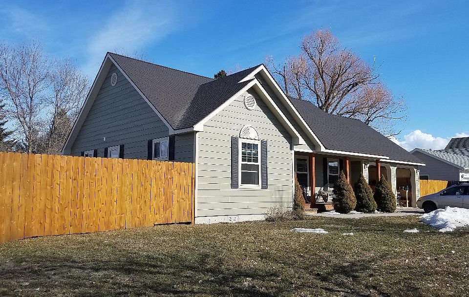 1st image of 106 Donna Ave