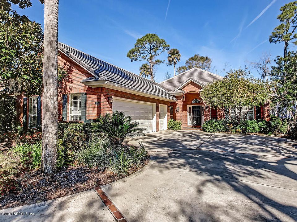 1st image of 111 Lantana Ct