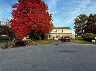 14 Lakeview Pl, Lititz, PA 17543