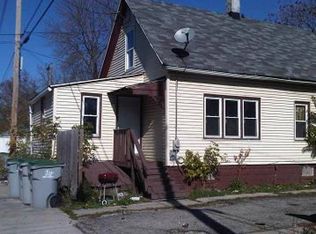 2867 N 5th St #A, Milwaukee, WI 53212