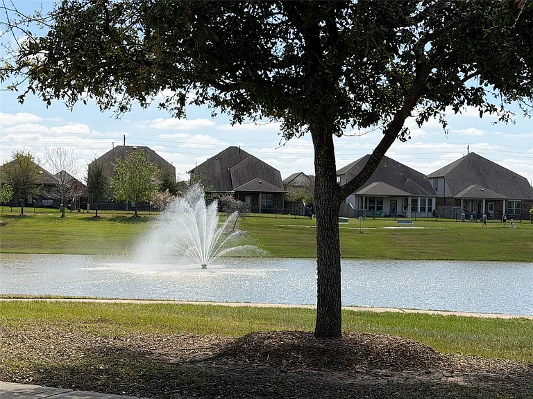 5310 Royal Press Dr — Photo 20