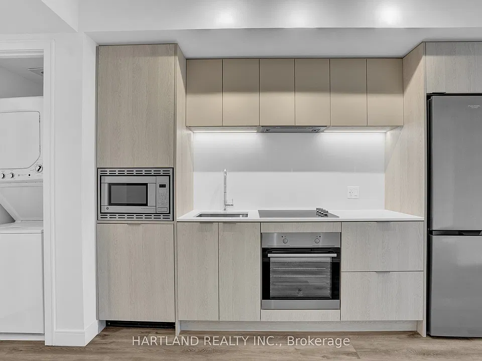 1 Jarvis St #928