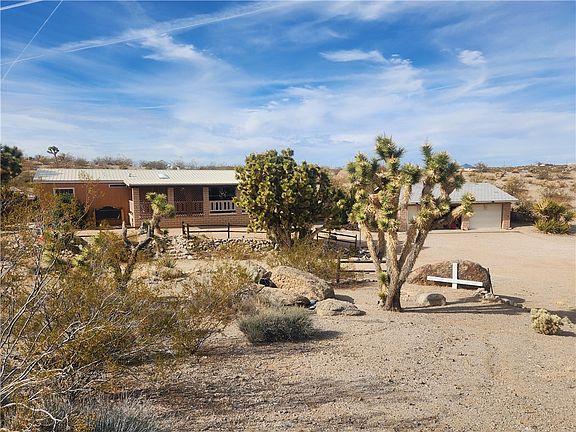 2nd image of 600 W Havasu Lane