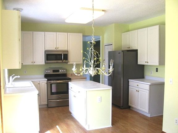 4th image of 3010 Copper Oaks Trl