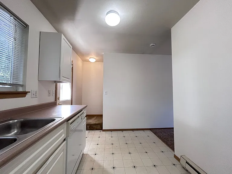 BHS T Woodland Townhomes — Photo 10