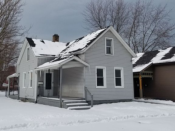 3rd image of 3344 W 30th St
