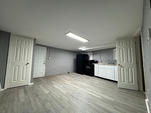 2nd image of 15 Summer St