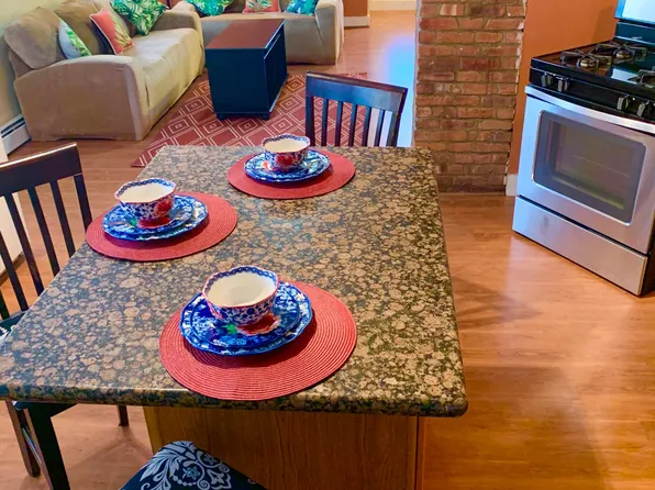 204 California Ave, Providence, RI 02905