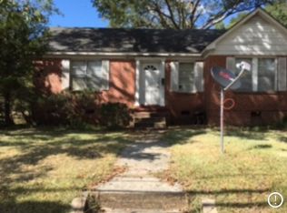 1005 Pearl River Ave, McComb, MS 39648