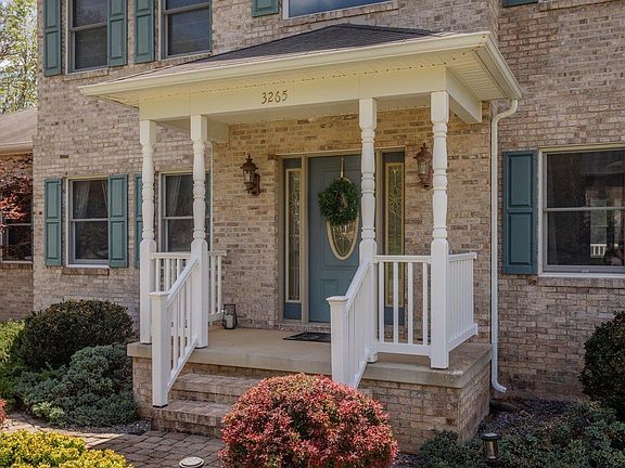 4th image of 3265 Berryfield Dr