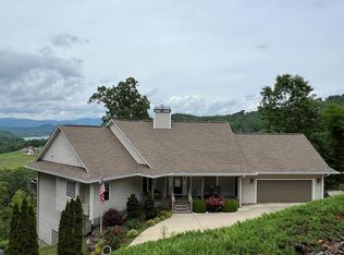 131 Little Deer Run, Hayesville, NC 28904