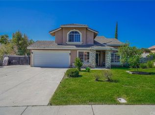 1661 W Via Bello Dr, Rialto, CA 92377