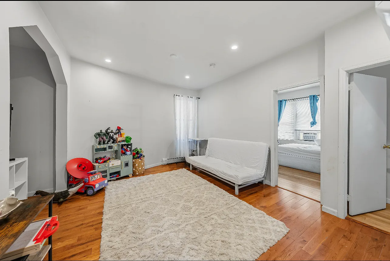 2700 Kennedy Blvd — Photo 2