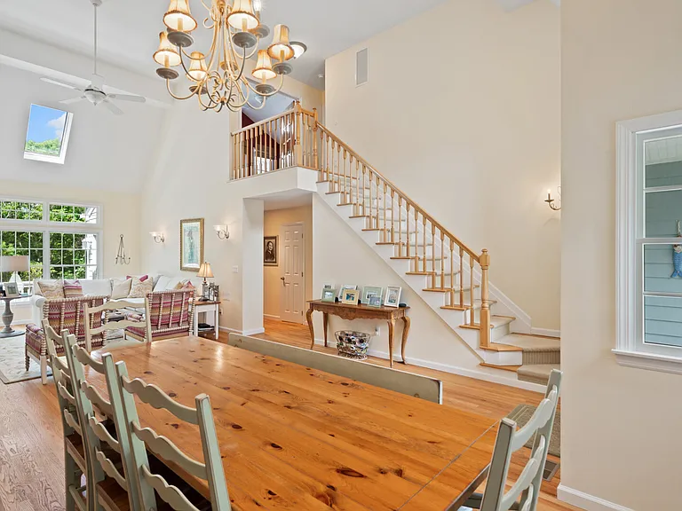 82 Northview Hills Ct — Photo 8