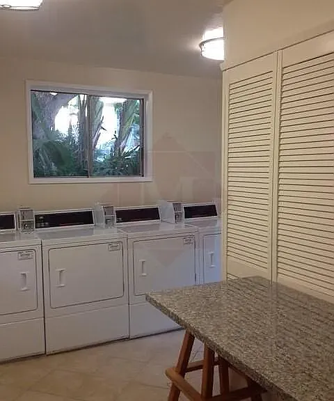 1130 San Andres St #7 — Photo 14