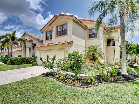 2nd image of 7525 Colony Palm Dr