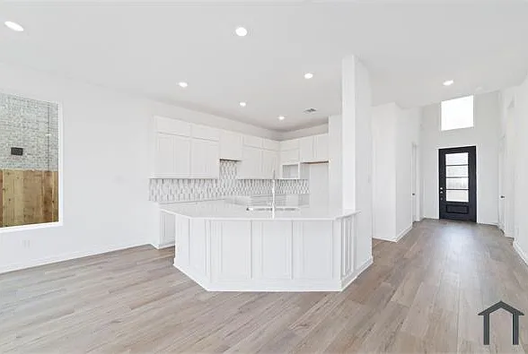 3004 Reston Hill Ln — Photo 8