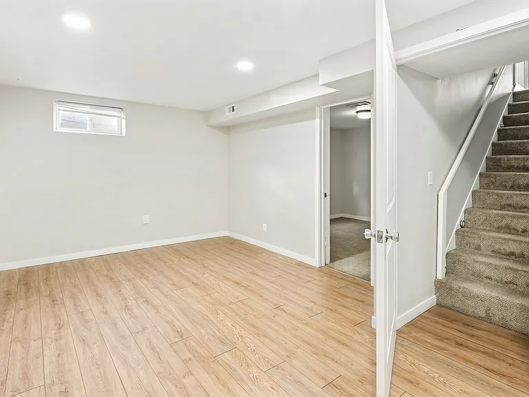 1351 S Patton Ct — Photo 29