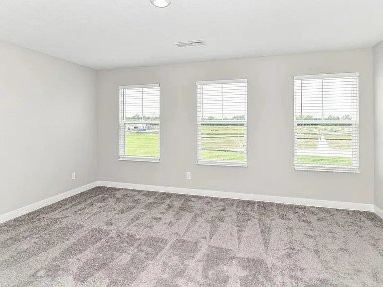 1936 Rowena Ln — Photo 16