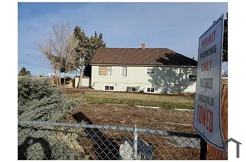 2070 Chambers Rd Photo 1
