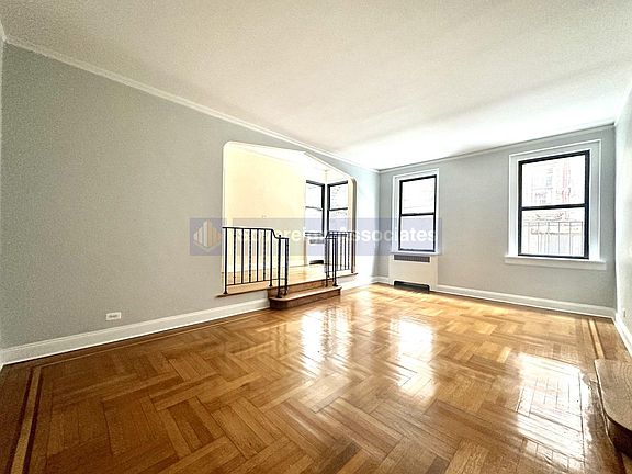 3rd image of 567 Fort Washington Ave APT 2I