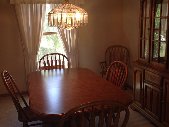 3rd image of 10262 Belmont Meadows Ln