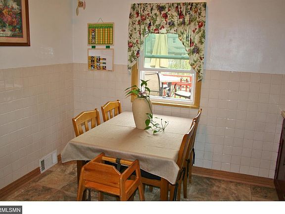 5th image of 645 7th Ave S