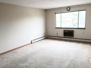 220 School St APT 8, Waltham, MA 02451