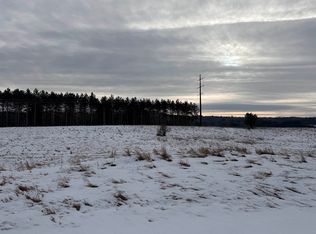 E1709 River Wood Dr #16, Waupaca, WI 54981