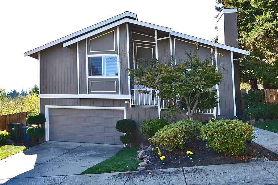 1st image of 2324 Holly View Dr