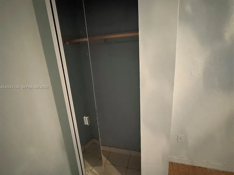 1120 SW 73rd Ave — Photo 5