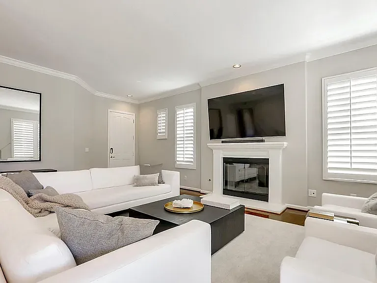 5337 Silver Point Way — Photo 6