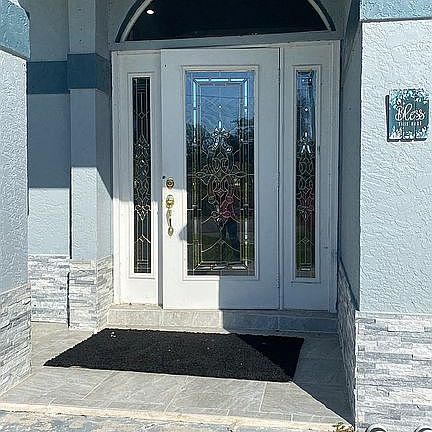 5th image of 17352 Robinson Ave