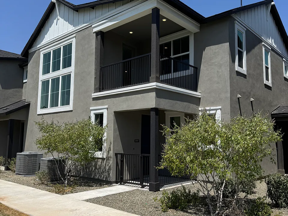 11300 N Casa Dega Dr #1019