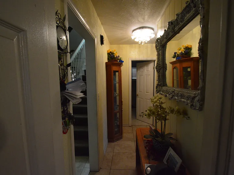 1310 W Fern Dr — Photo 9