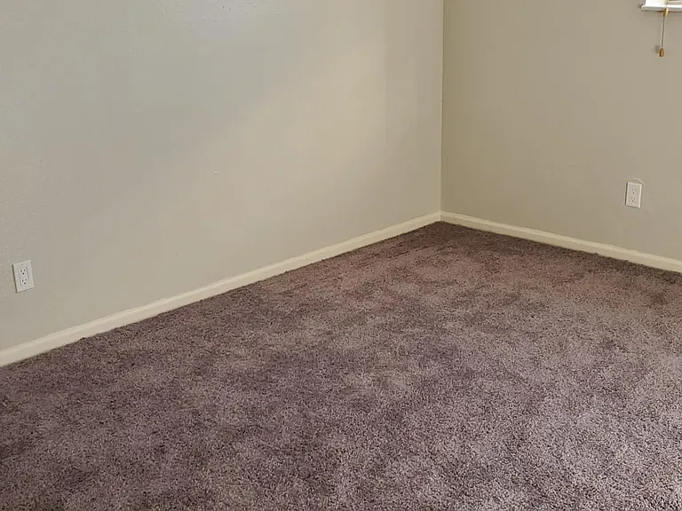 10211 Ura Ln #9 — Photo 2