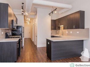 2001 S State St, Chicago, IL 60616