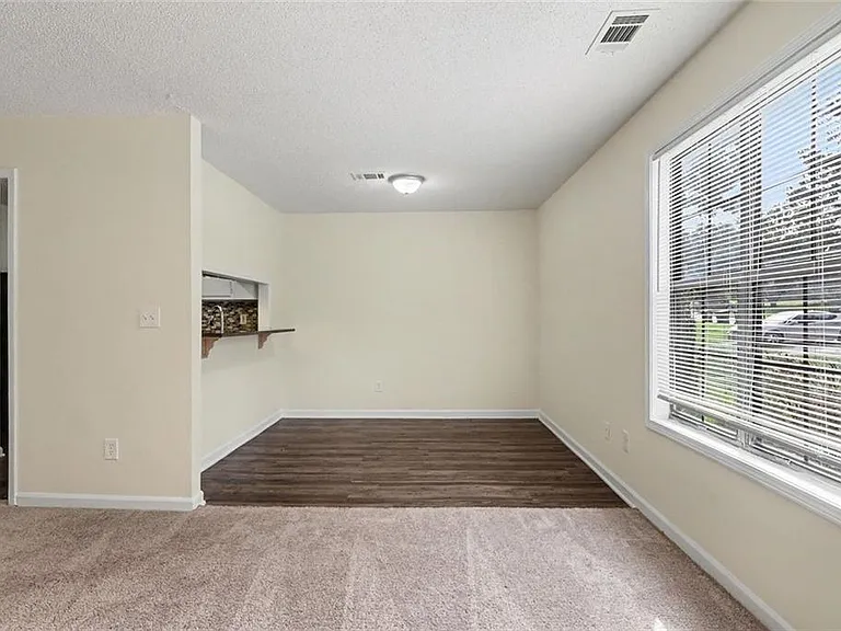 2623 Dorian Dr SW #D — Photo 6