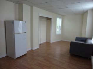 2037 N 8th St, Philadelphia, PA 19122