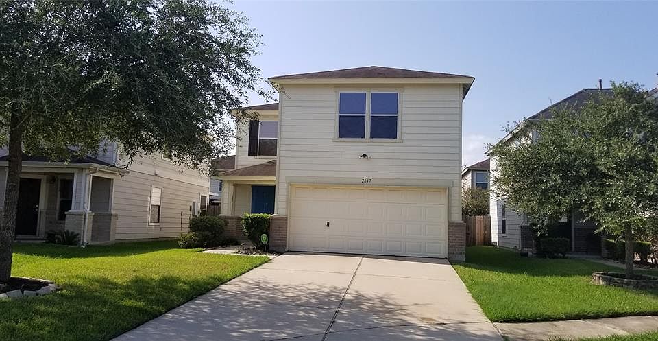1st image of 2847 Oriole Wood Ct